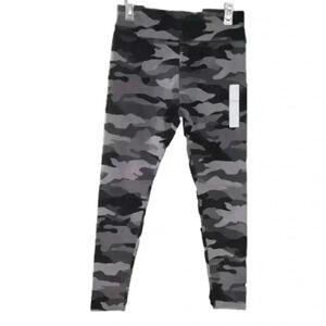 Nwt: Wild Fable Camo Legging Size: M